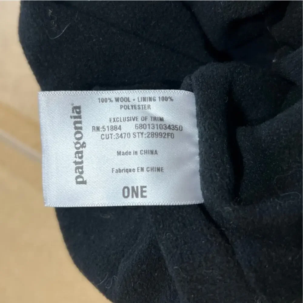 Patagonia 100% Wool Green One Size Beanie Unisex